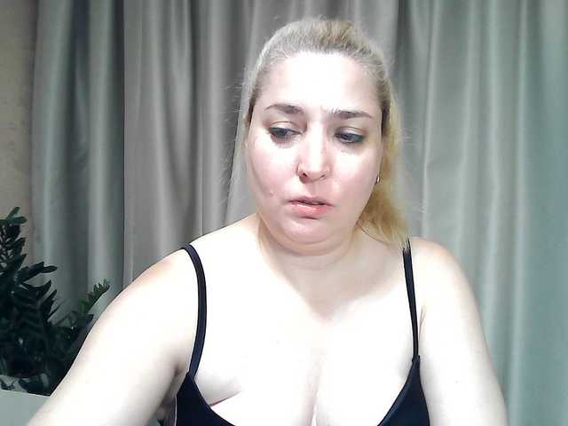 KickaIricka live cam on BongaCams