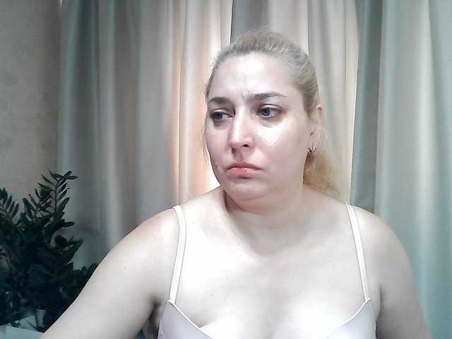 KickaIricka live cam on BongaCams
