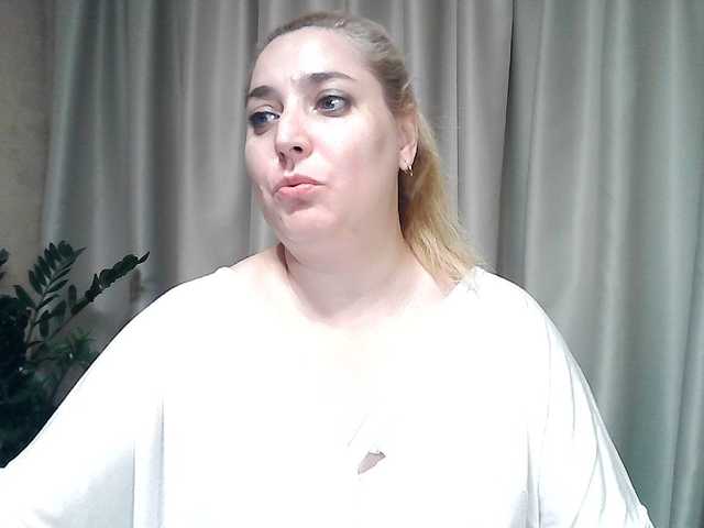 KickaIricka live cam on BongaCams
