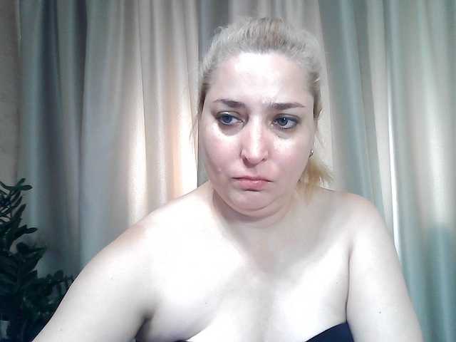 KickaIricka live cam on BongaCams