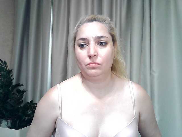 KickaIricka live cam on BongaCams