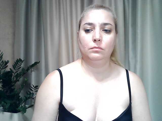 KickaIricka live cam on BongaCams