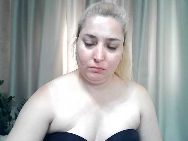 KickaIricka live cam on BongaCams