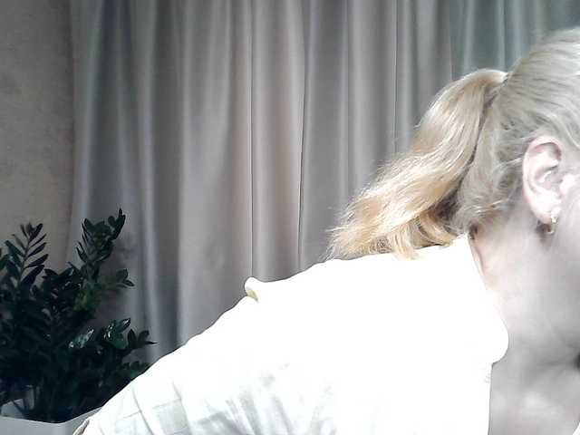 KickaIricka live cam on BongaCams