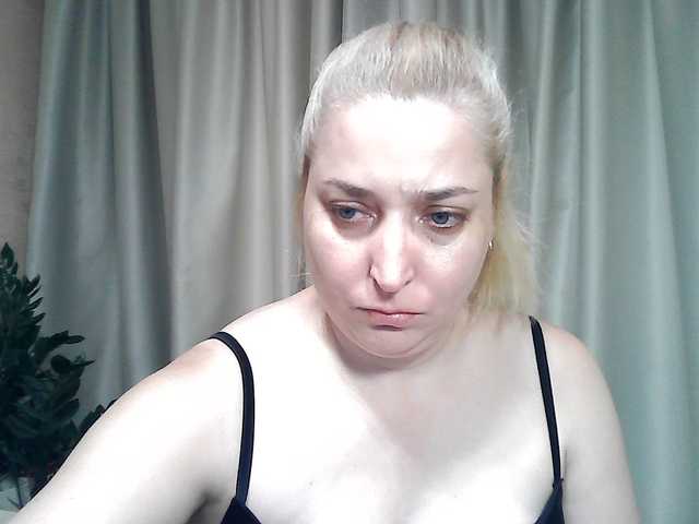KickaIricka live cam on BongaCams