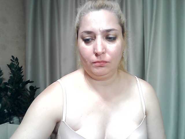 KickaIricka live cam on BongaCams