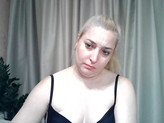 KickaIricka live webcam show