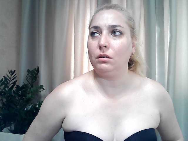 kickairicka live sex show