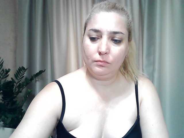 KickaIricka live cam on BongaCams