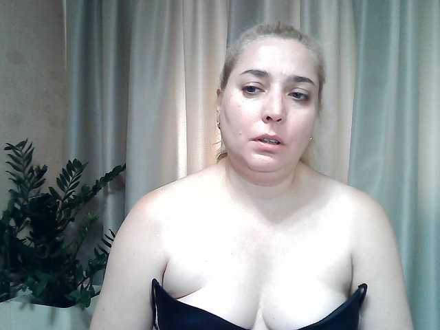 KickaIricka live cam on BongaCams