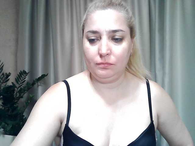 KickaIricka live cam on BongaCams