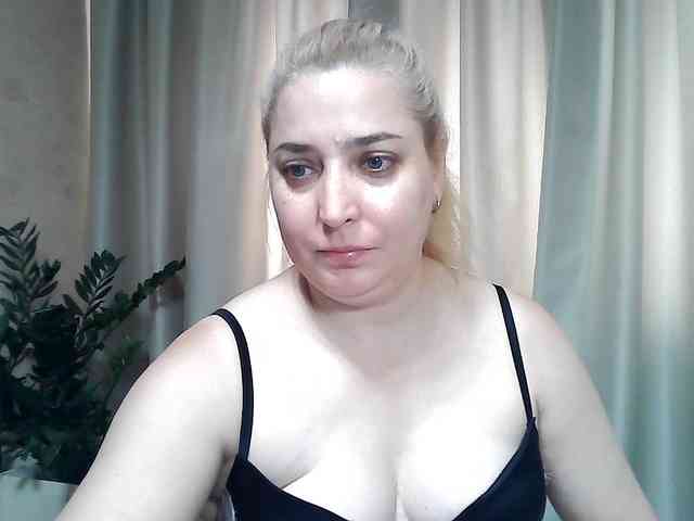 KickaIricka Live Webcam on BongaCams