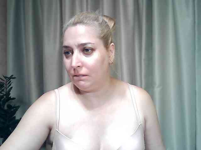 KickaIricka Live Webcam on BongaCams