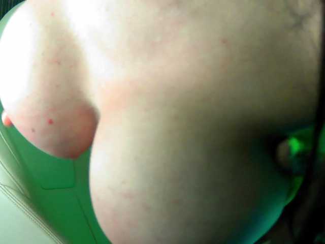 Mashulya29's BongaCams show and profile