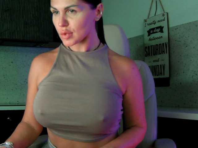 Mashulya29 live cam preview