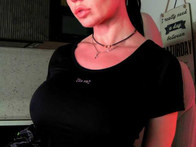 Mashulya29's BongaCams show and profile