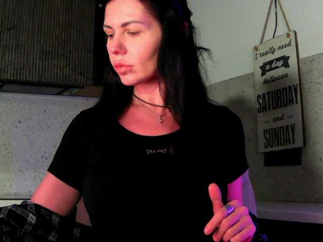 Mashulya29's BongaCams show and profile