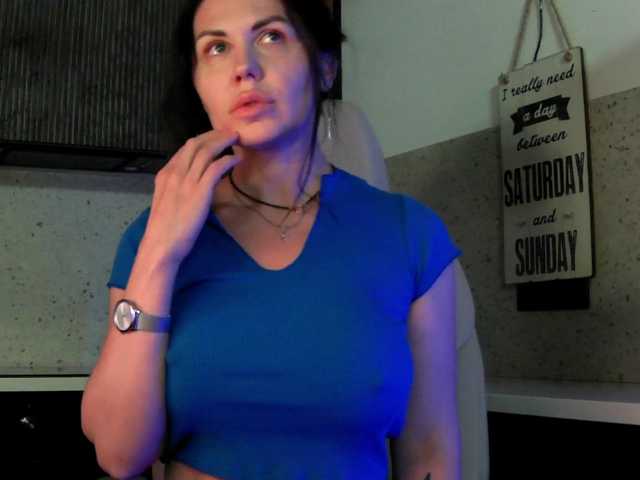 Mashulya29 live cam on BongaCams
