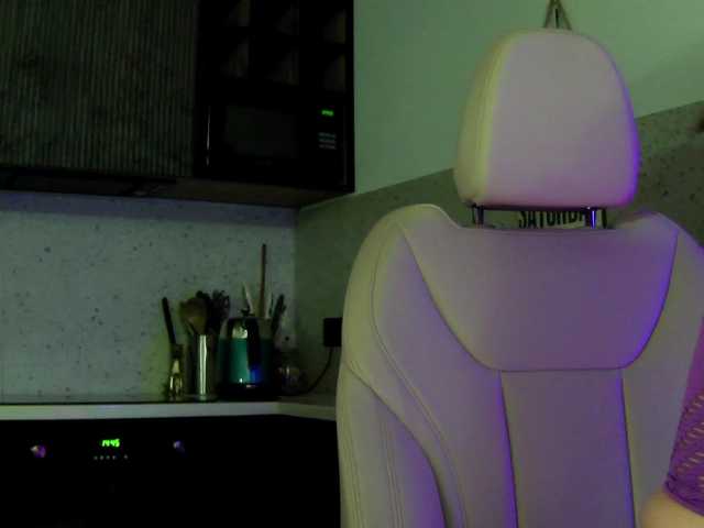 Mashulya29 live cam on BongaCams