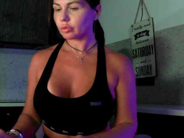 Mashulya29 Live Webcam on BongaCams
