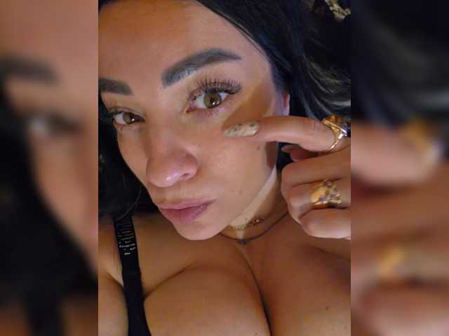 vipbrunetka
