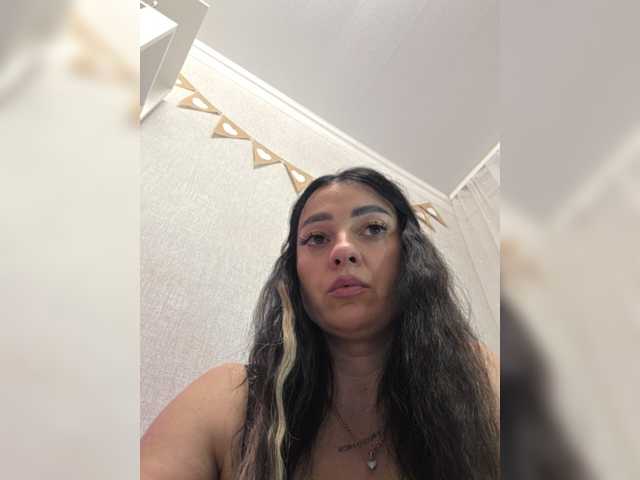vipbrunetka live sex