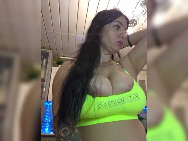 witchdi live webcam show