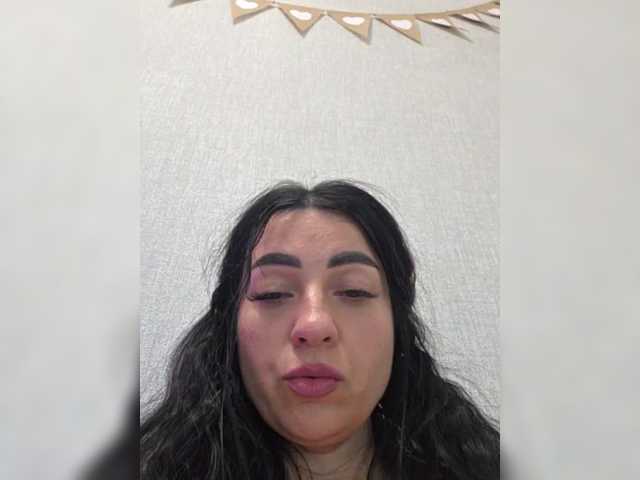 vipbrunetka