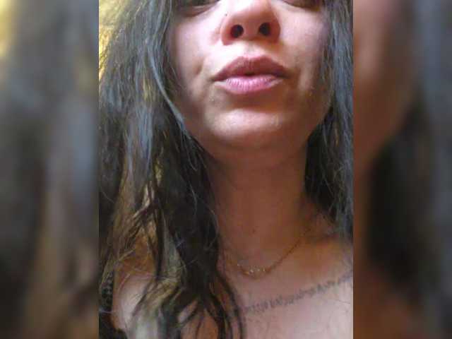 vipbrunetka