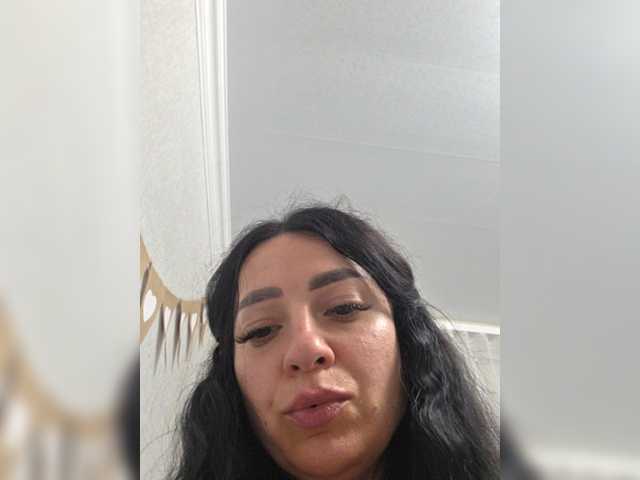 witchdi live webcam show