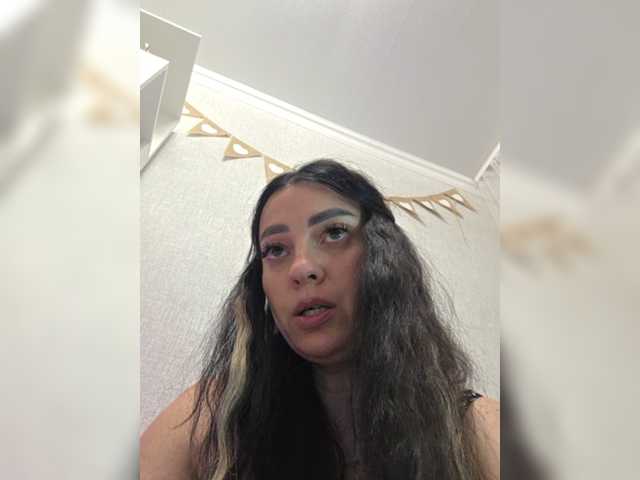 vipbrunetka live sex show