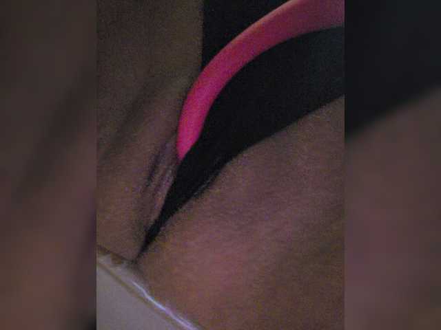vipbrunetka live cam on BongaCams
