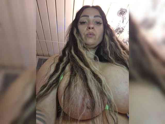 vipbrunetka 