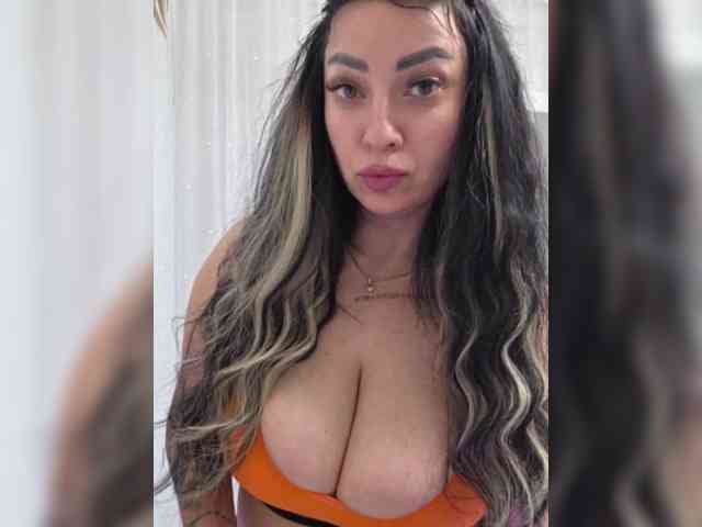 Vipbrunetka