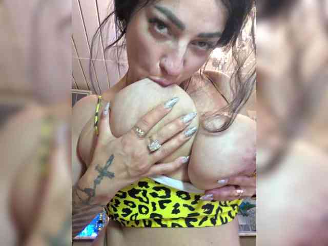 Model: witchdi