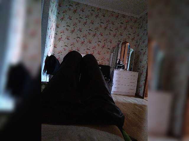 klubnichkka live cam on BongaCams