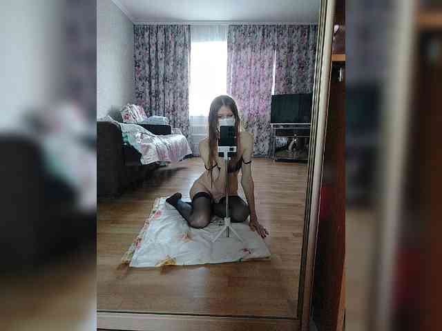 Modelo: klubnichkka