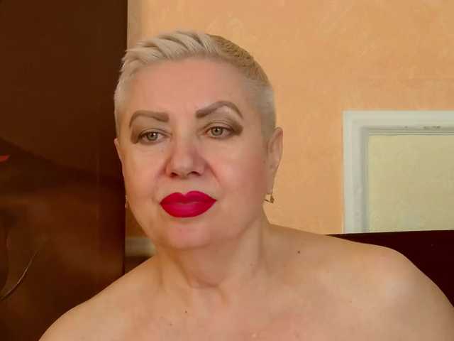 Sex chat gratuit in direct cu PoshLadyx pe BongaCams
