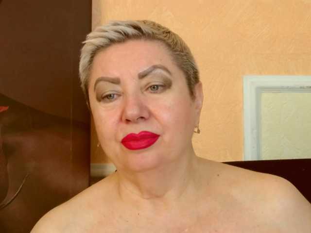 PoshLadyx live cam on BongaCams