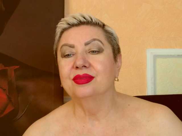 PoshLadyx live cam on BongaCams