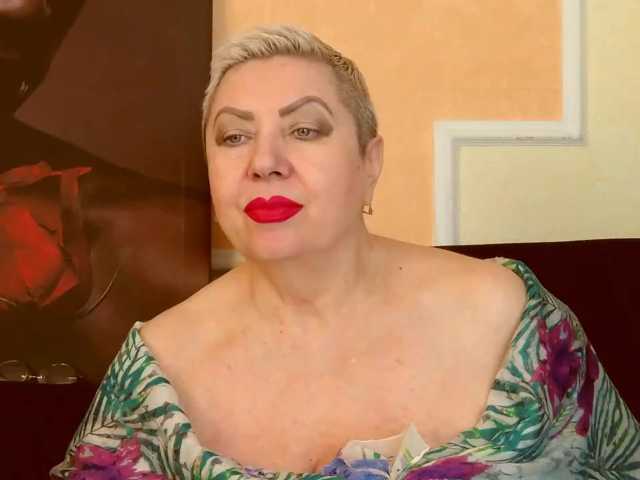 PoshLadyx live cam on BongaCams