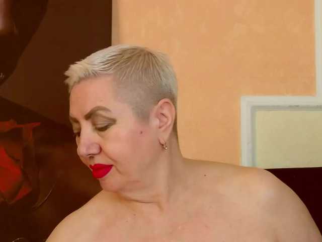 PoshLadyx live cam on BongaCams