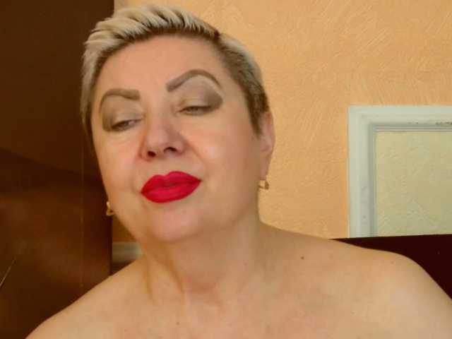 PoshLadyx live cam on BongaCams