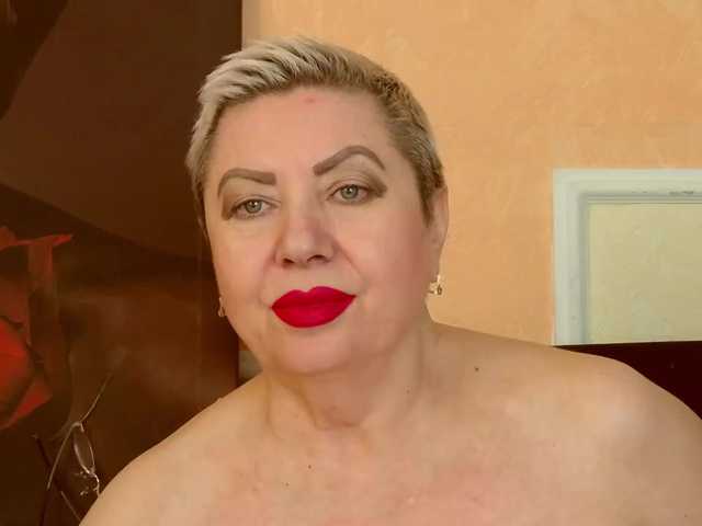 PoshLadyx live cam on BongaCams