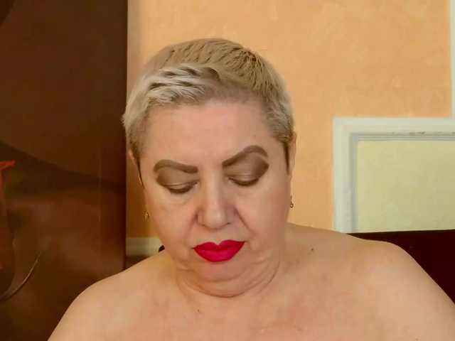 PoshLadyx live cam on BongaCams