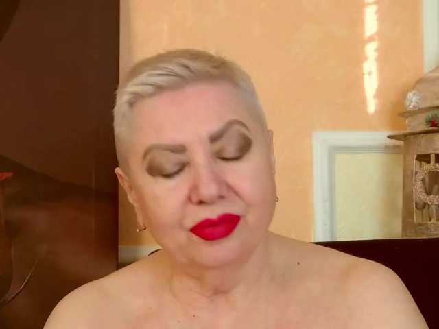 PoshLadyx's BongaCams show and profile