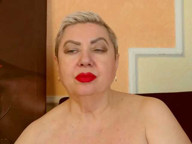 PoshLadyx, live now on BongaCams