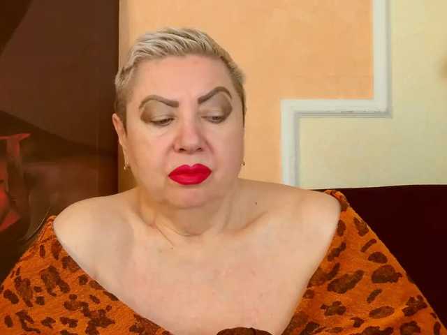 PoshLadyx, en vivo ahora en BongaCams