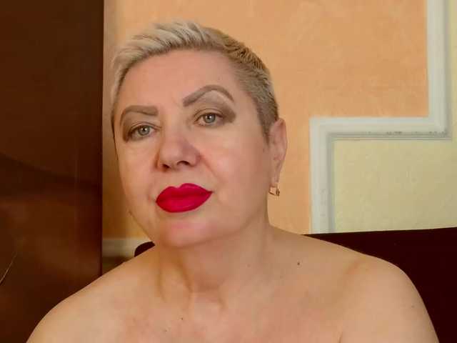 PoshLadyx Cam en direct sur BongaCams