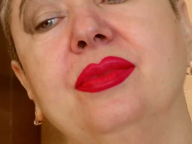 PoshLadyx, en vivo ahora en BongaCams